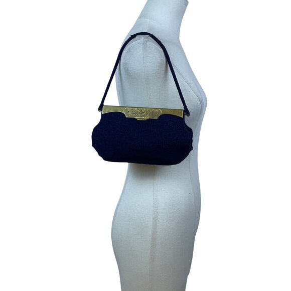 Marguerite Fressé Women’s Black Beaded Gold-Tone Floral Clasp Clutch Bag - Picture 12 of 13